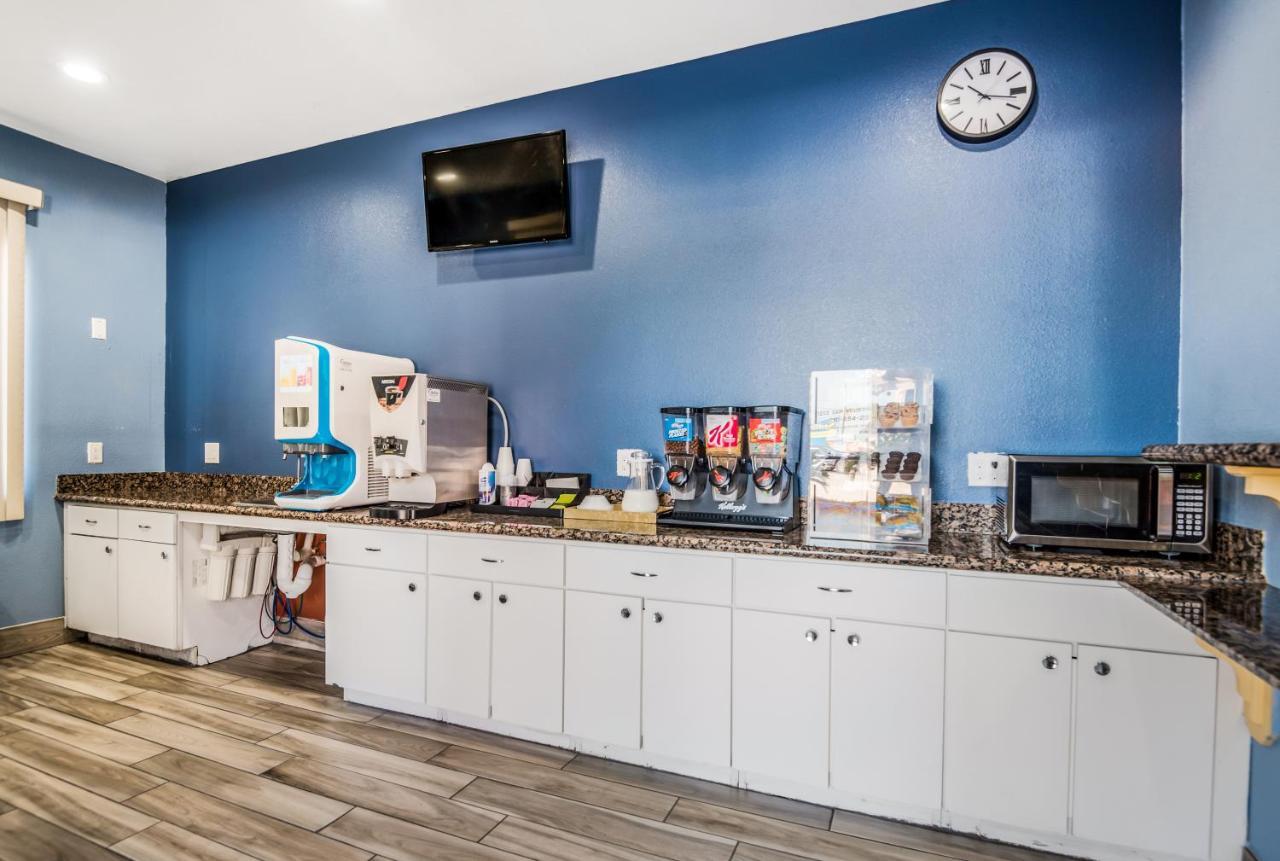 Scottish Inns & Suites Iah Airport-Beltway 8 Aldine Exterior foto