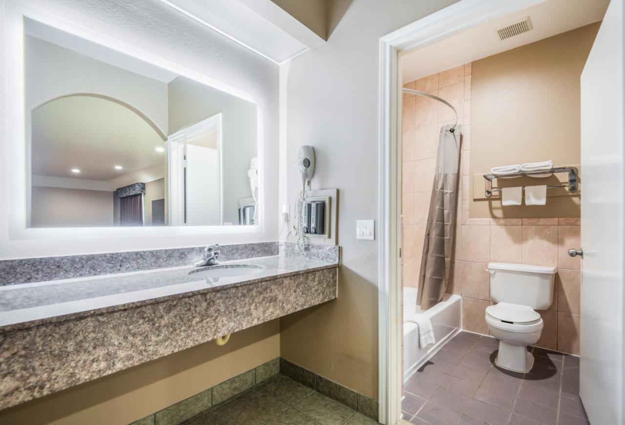 Scottish Inns & Suites Iah Airport-Beltway 8 Aldine Exterior foto